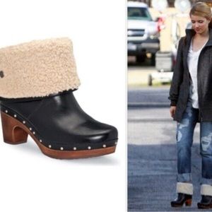 Ugg Women’s Lynnea Shearling Ankle Clog Boots